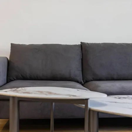 1br Near Main Square By Pikhost Appartement *