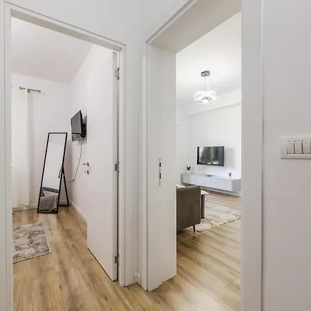 1br Near Main Square By Pikhost Appartement